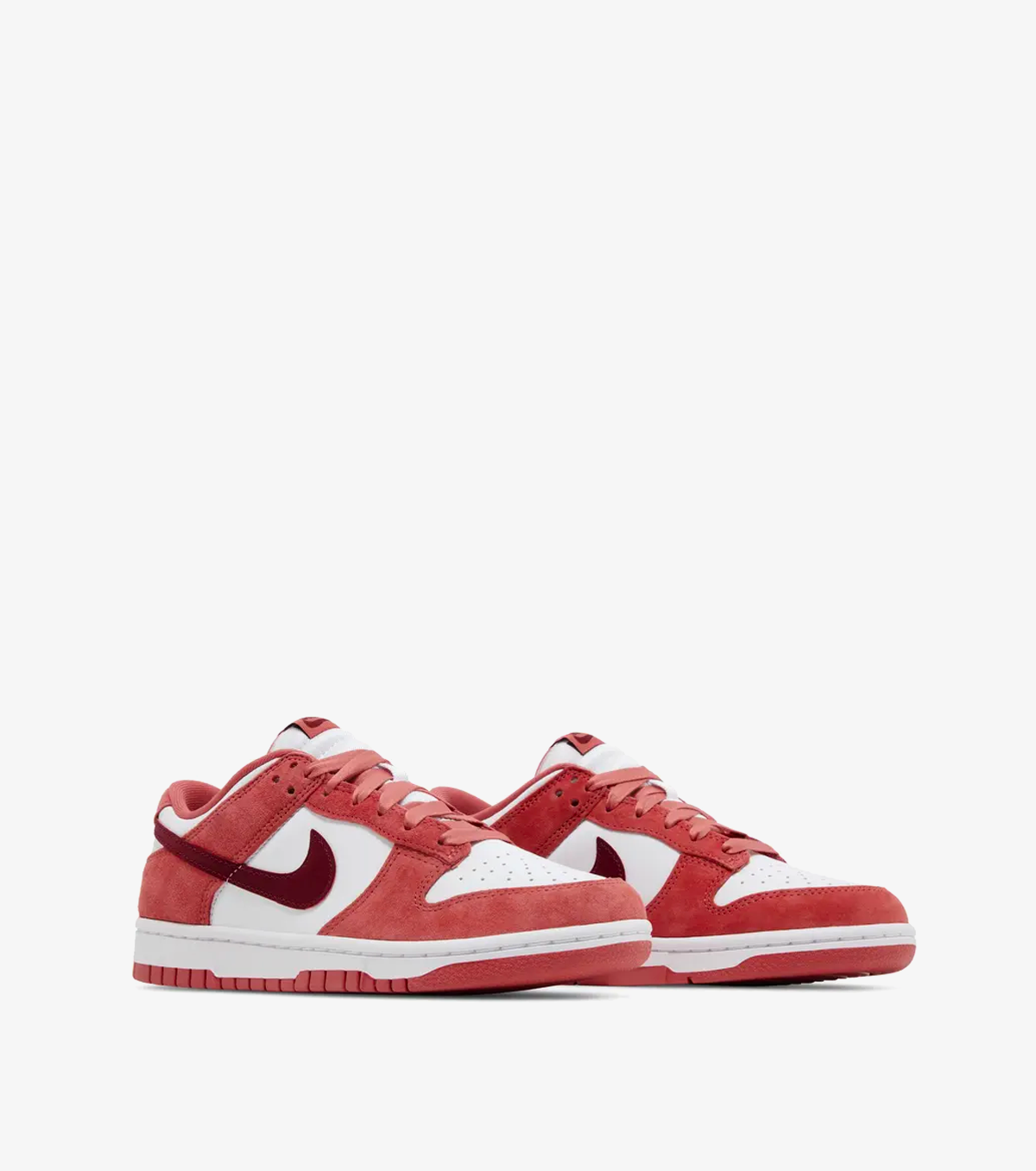 Dunk Low 'Valentine's Day 2024'