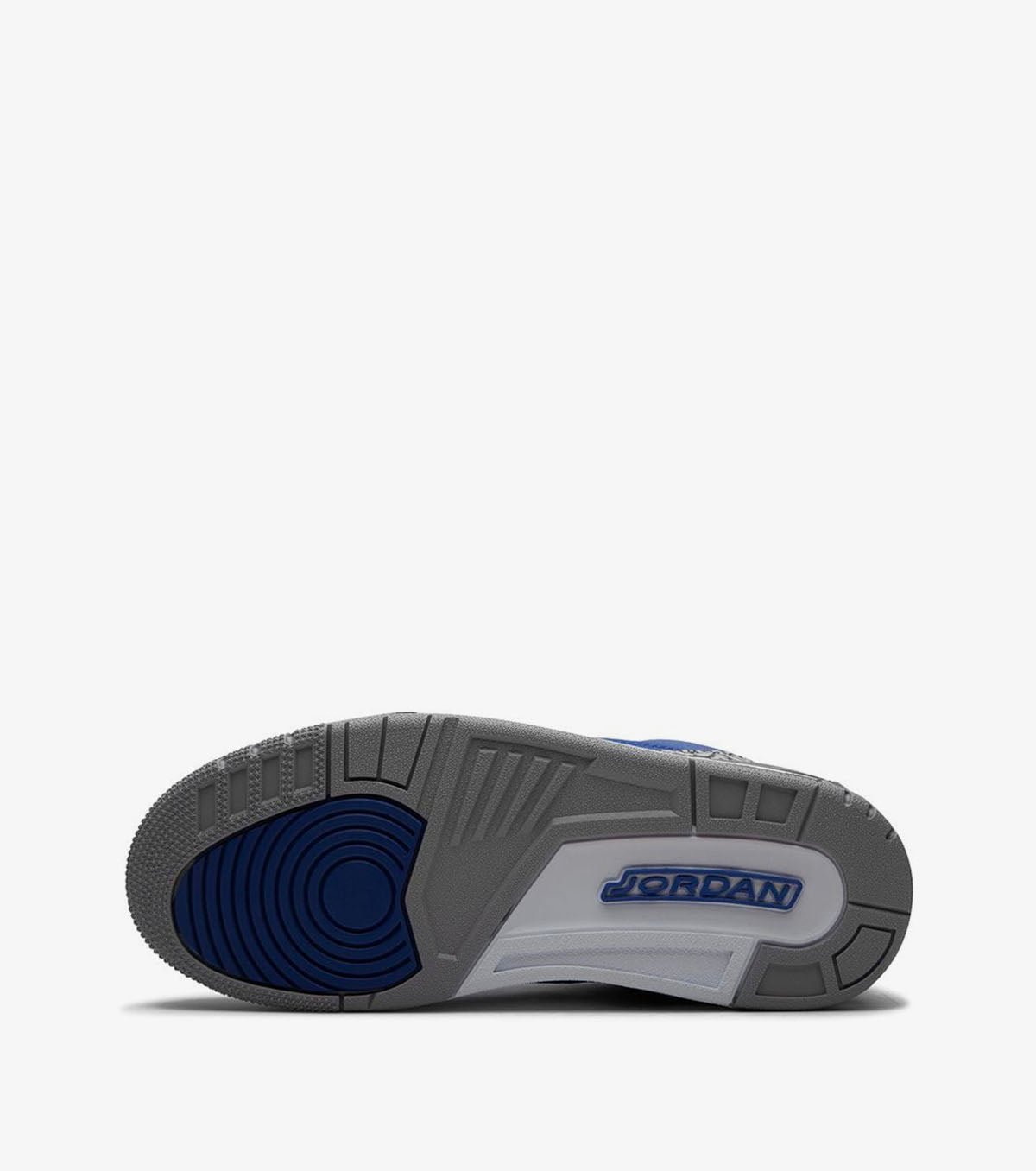 Air Jordan 3 Retro « Varsity Royal » montante